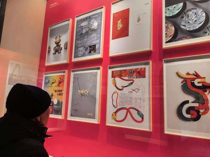 大年初四 市屬公園里看展尋年味，用美術(shù)創(chuàng)作打開新春文化之旅